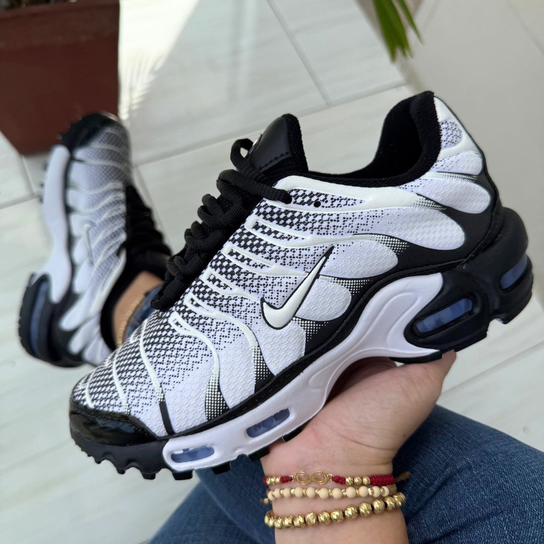 NIKE TN - Sport