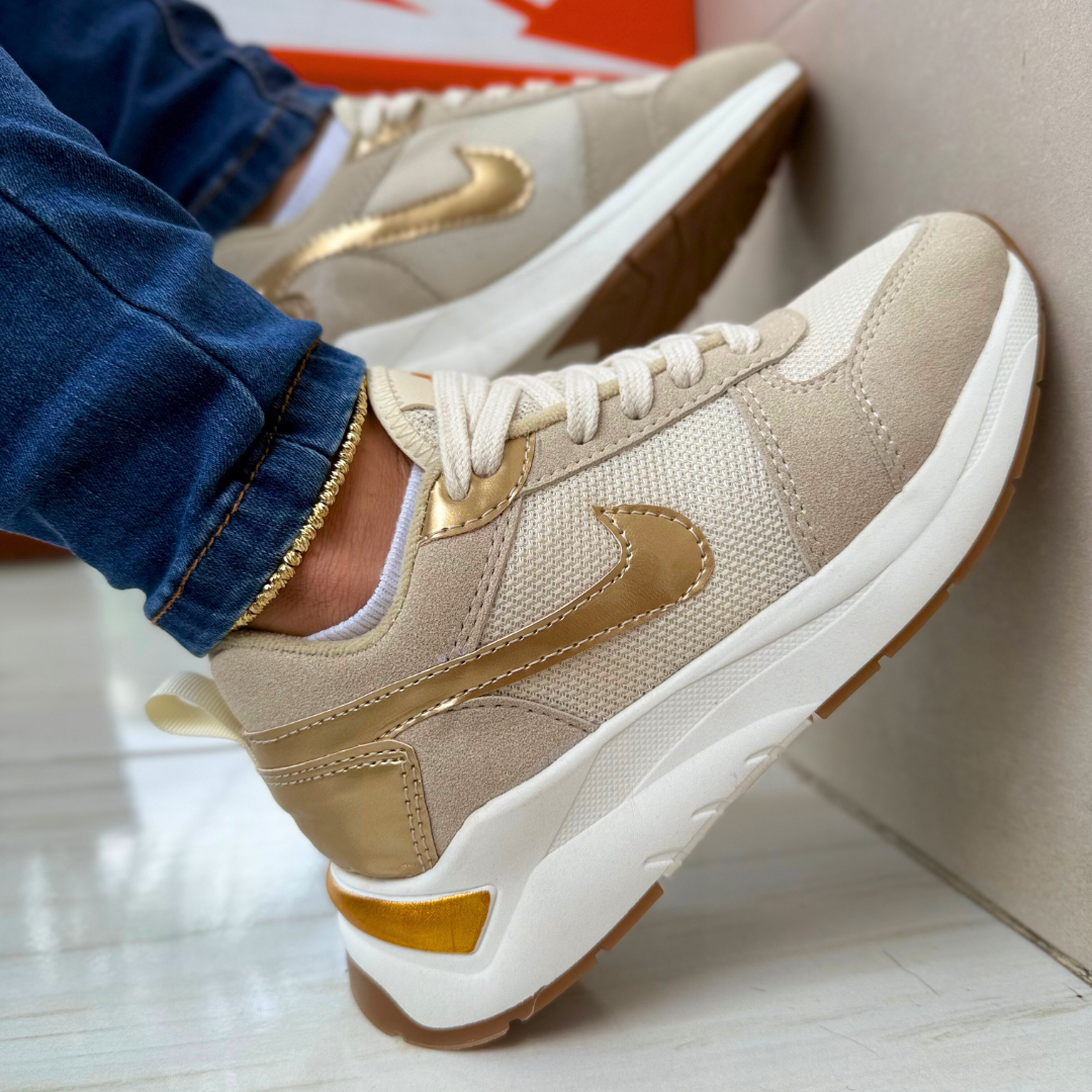 NIKE - Clássic Gold