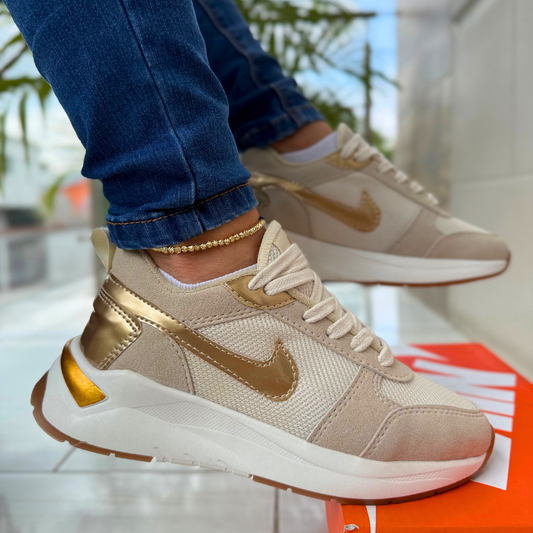 NIKE - Clássic Gold